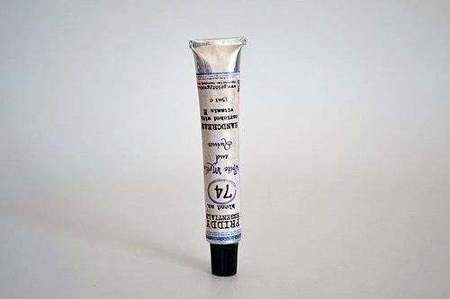 Priddy Essentials No 74 Hand Cream White Myrtle And Quince 15 Ml 3 Priddy Essentials No 74 Hand Cream White Myrtle And Quince 15 Ml